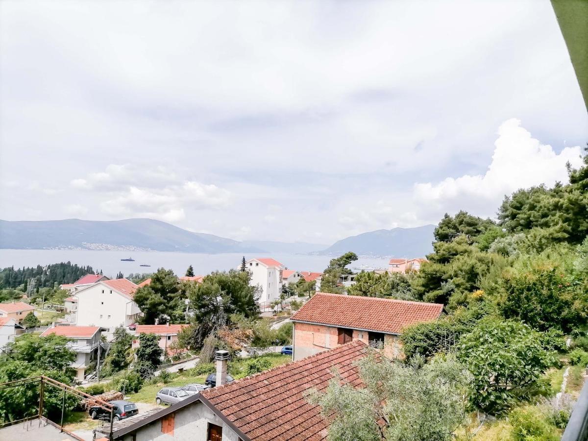 Apartments Siesta Tivat Zewnętrze zdjęcie
