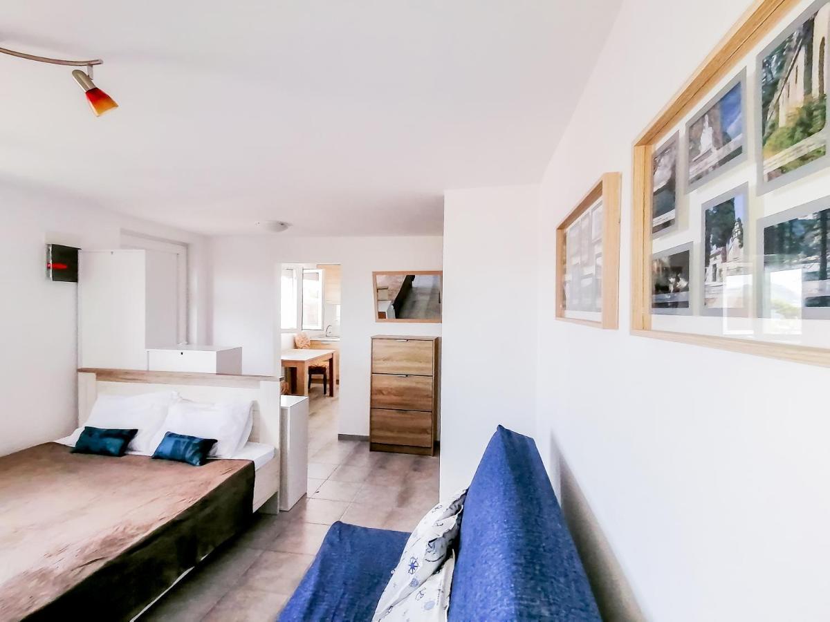 Apartments Siesta Tivat Zewnętrze zdjęcie