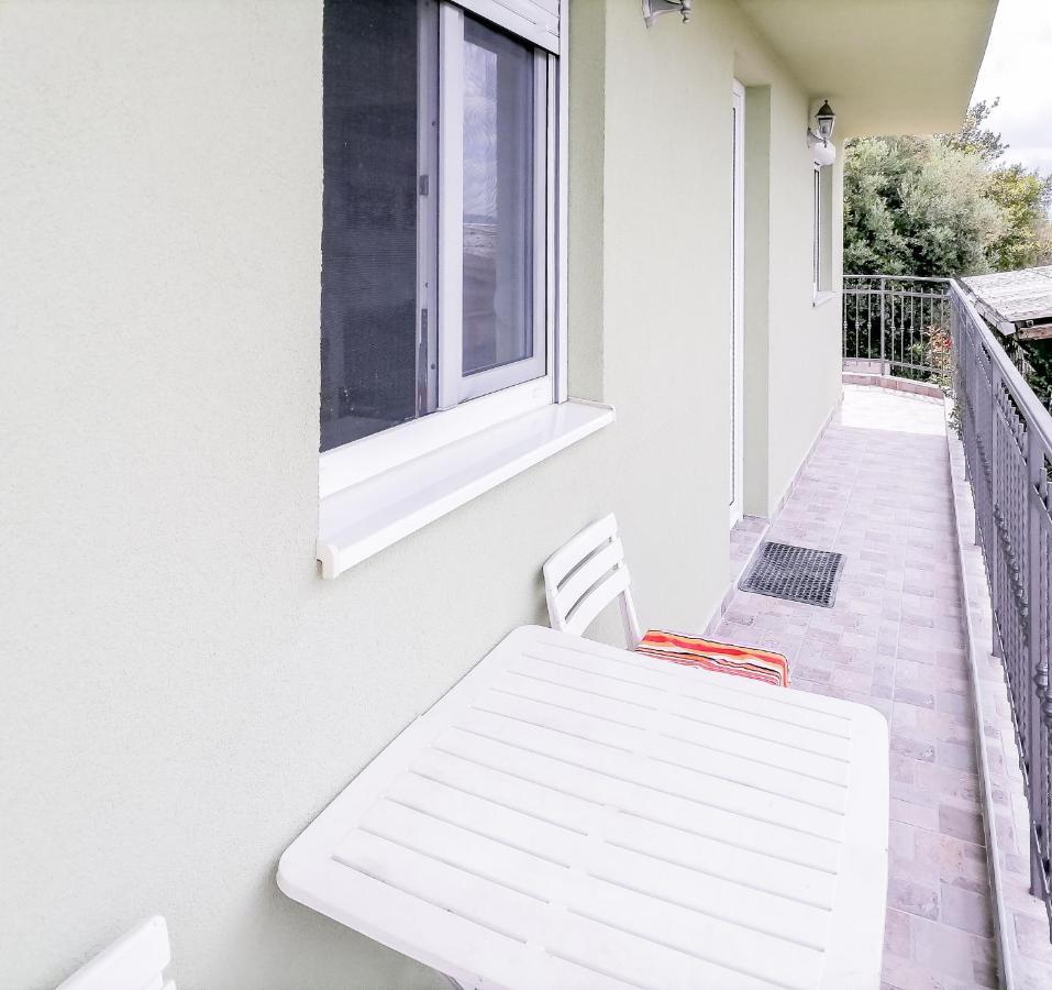 Apartments Siesta Tivat Zewnętrze zdjęcie