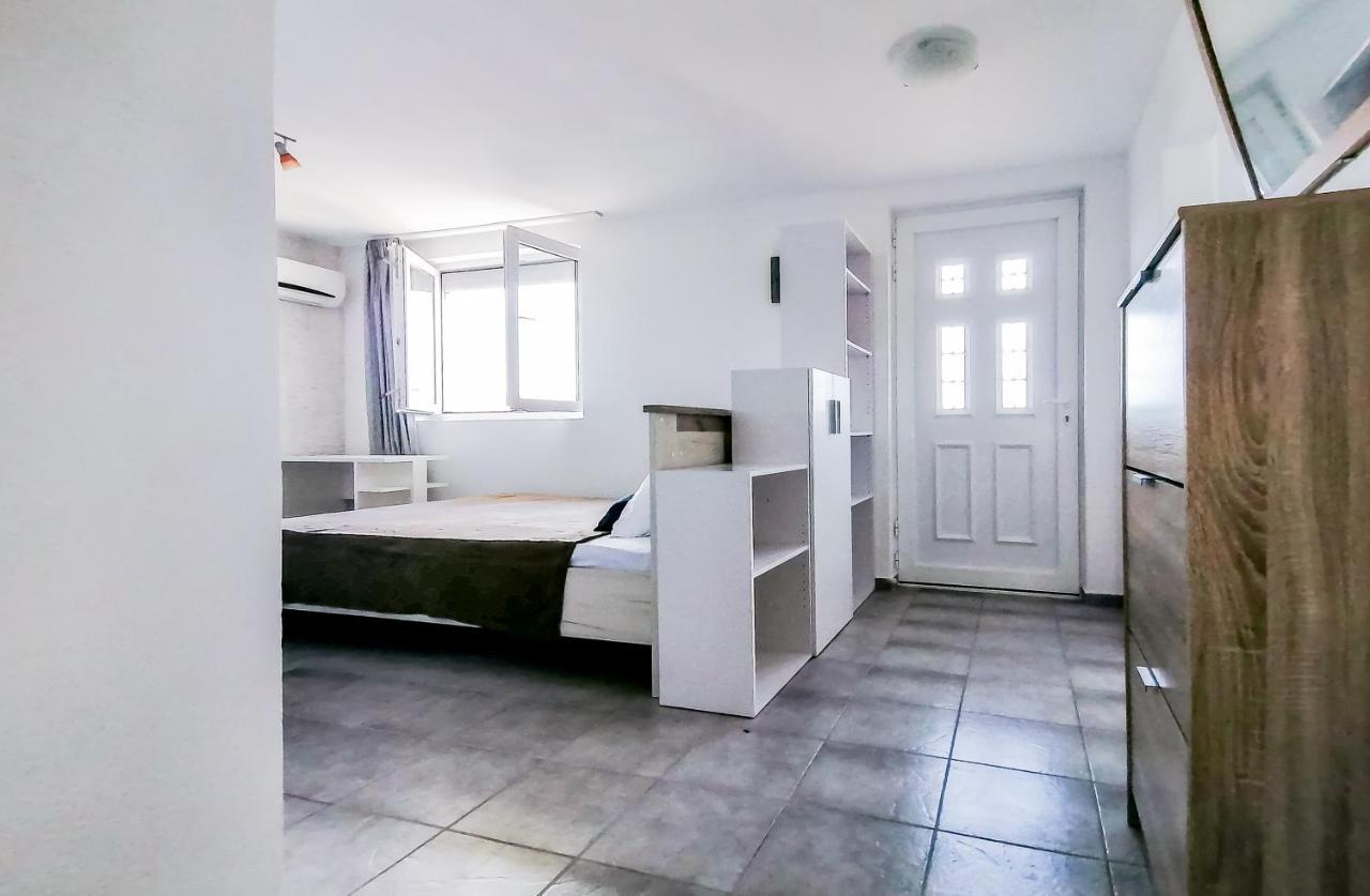 Apartments Siesta Tivat Zewnętrze zdjęcie