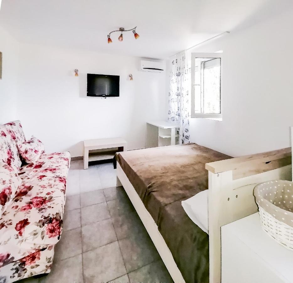 Apartments Siesta Tivat Zewnętrze zdjęcie
