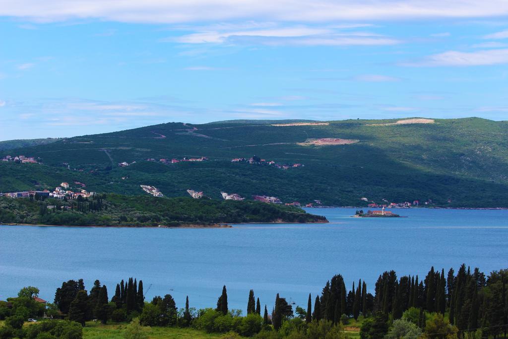 Apartments Siesta Tivat Zewnętrze zdjęcie