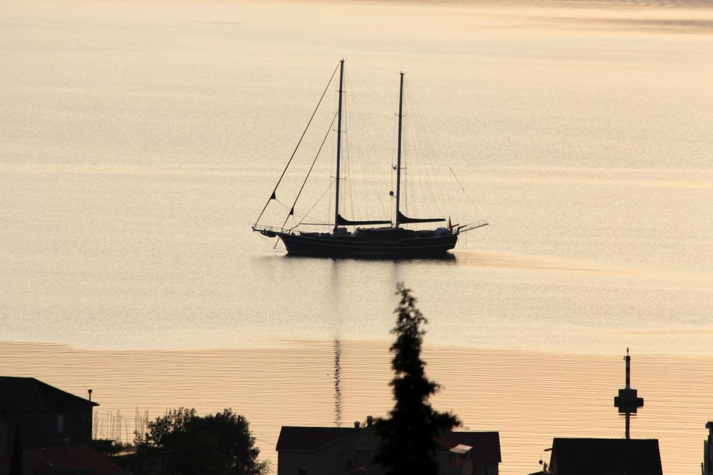 Apartments Siesta Tivat Zewnętrze zdjęcie